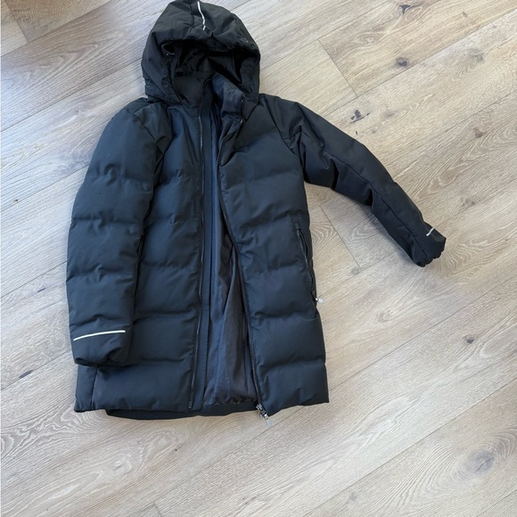 Cozy Black Kids Puffer Coat - Picture 4 of 16